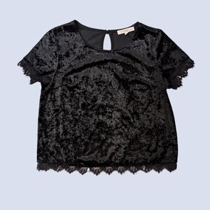 Rewind Black Faux Velvet Top with lacey trim (large)